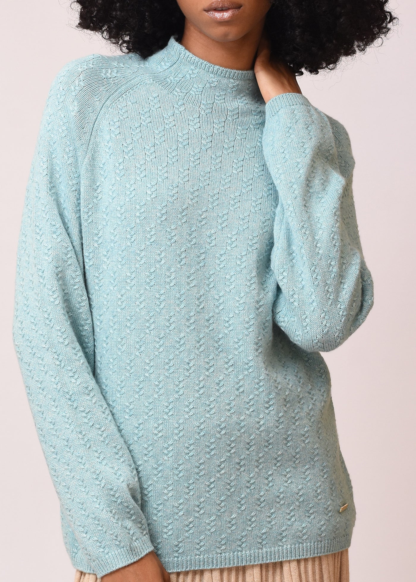 Women's Cashmere Pullover with Cables
